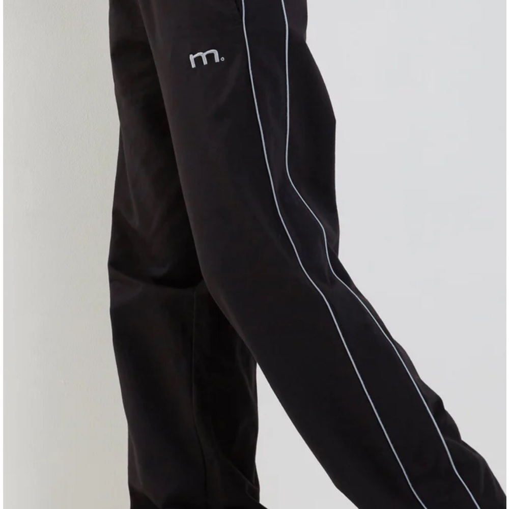 Black Motel Rocks Pants - Picture 3 of 4